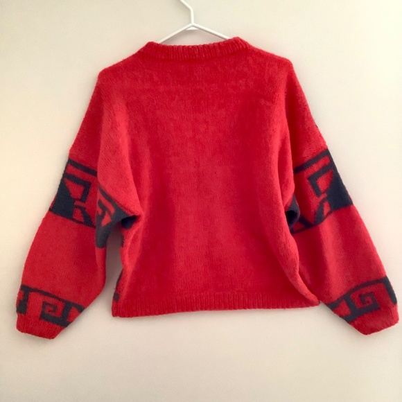 Vintage Abstract Design Drop Sleeve Sweater - Picture 6 of 9